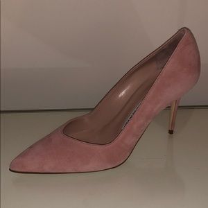 Authentic manolo blahnik pumps! Never worn
